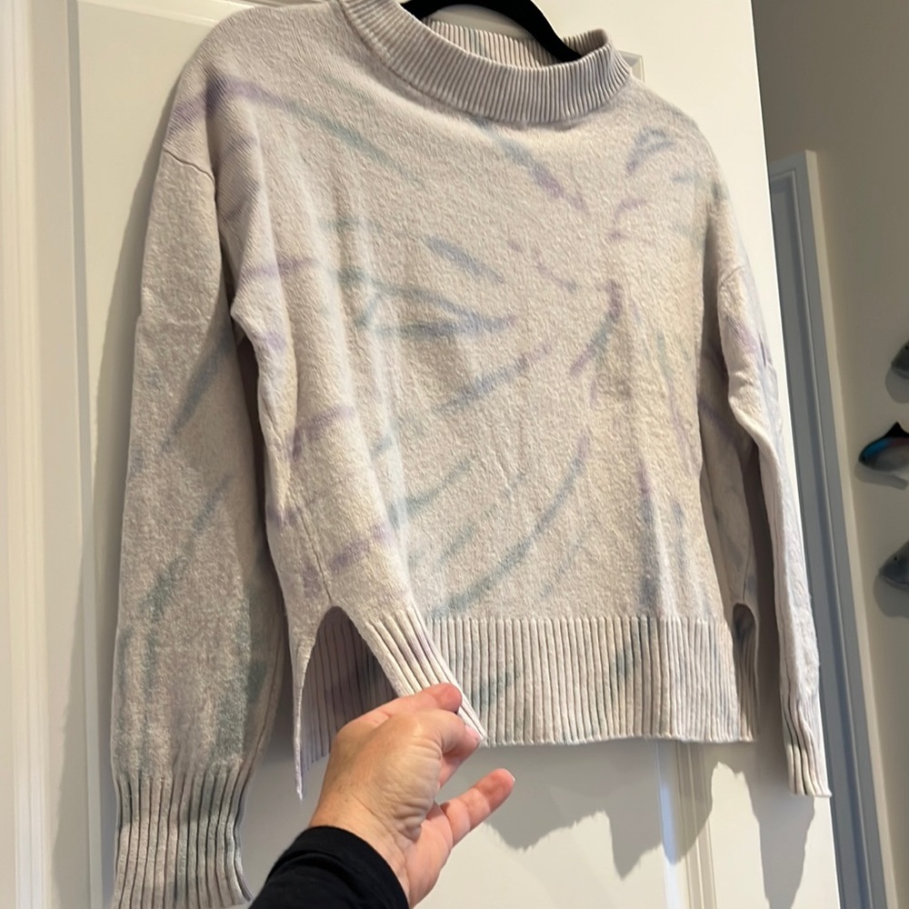 Splendid sweater
